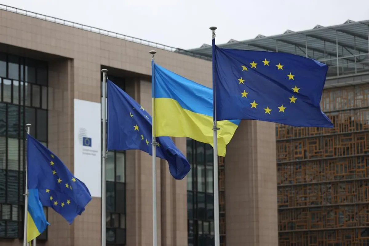 Председатель Европейского совета Антониу Кошта заявил в X, что Евросоюз усиливает поддержку Украины и ужесточает давление на Россию в рамках стратегии достижения «справедливого и устойчивого мира».