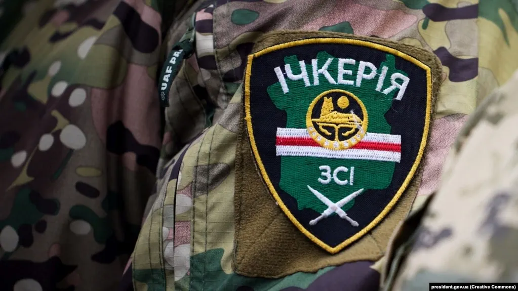 Российские власти добавили «Чеченскую Республику Ичкерию» и связанные с ней структуры в список террористических и экстремистских организаций. Фигурантом этого перечня стал и проживающий в Великобритании Ахмед Закаев, которого обвиняют в создании добровольческого подразделения в составе ВСУ.