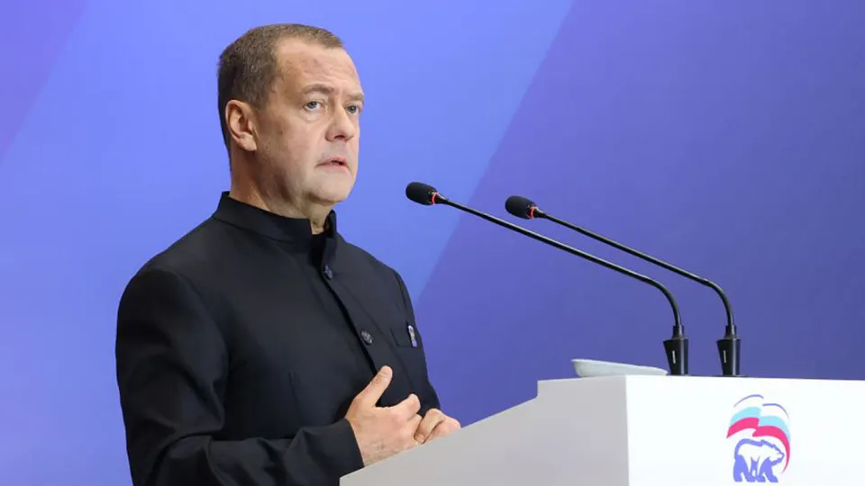 Зампред Совбеза предупредил о реальной угрозе ядерной катастрофы, подчеркнул роль ядерной триады и заявил о готовности к переговорам при новых условиях после истечения СНВ‑III.