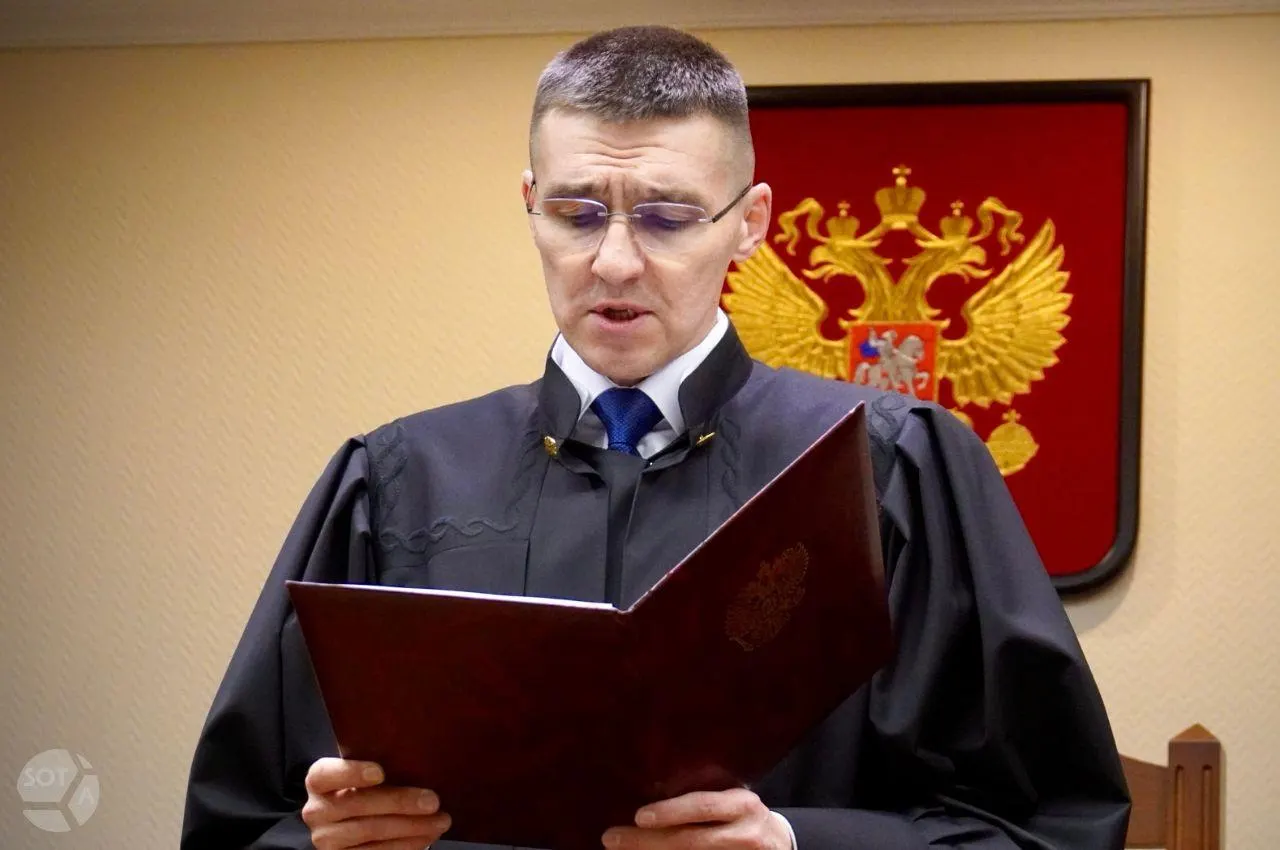 Высшая квалификационная коллегия судей единогласно рекомендовала судью Олега Нефедова на пост заместителя председателя Верховного суда; окончательное решение примет Совет Федерации по представлению президента.