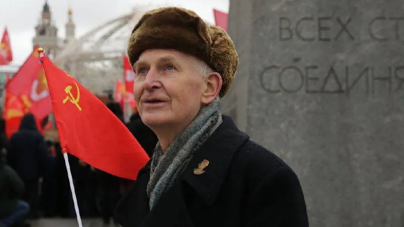 Военный суд в Тюмени назначил 71‑летней Людмиле Пашниной девять лет колонии общего режима по обвинению в деятельности, связанной с движением «граждане СССР» и вербовкой военнослужащих.