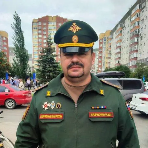 Директор регионального центра «Аванпост» и спецпредставитель губернатора по вопросам СВО Николай Савченко в 2025 году декларировал доход, достигающий 520 тыс. руб. в месяц — заметно больше, чем в 2023 году.