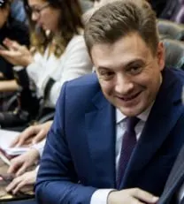 Депутат обратился к Минпромторгу с просьбой снизить стоимость авто «АвтоВАЗа» на внутреннем рынке, указав на более низкие цены за рубежом, включая Белоруссию.