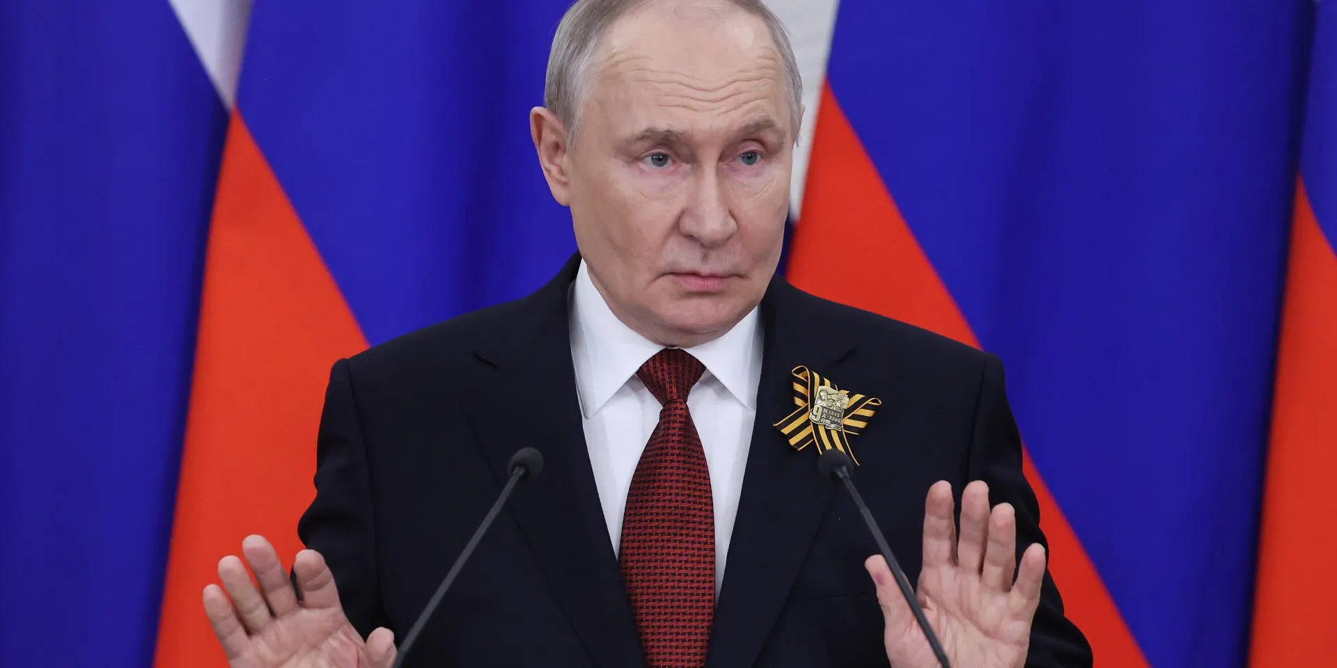 Чиновники настаивают на поиске сокращений в невоенных статьях бюджета: дефицит растёт, а расходы на войну заметно превышают социальные выплаты.