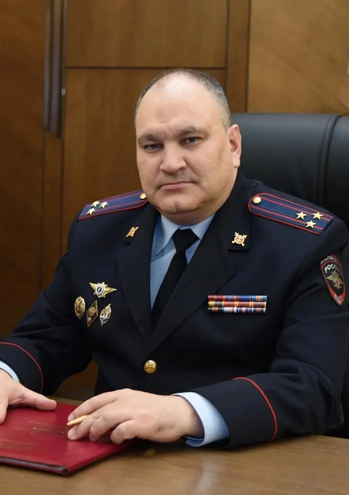 Константин Кремнев назначен исполняющим обязанности начальника полиции Волгоградской области. Кратко о биографии, карьере и дате назначения Указом Президента — 5 ноября 2025 года.