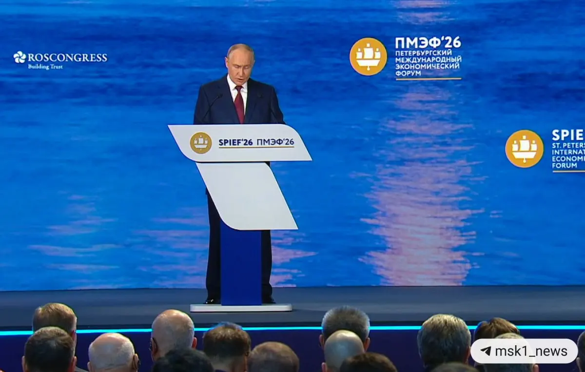 Президент заявил, что искусственный интеллект, автономные системы и платформенные решения — ключевые технологии будущего, и отметил лидирующие позиции России в атомной энергетике.