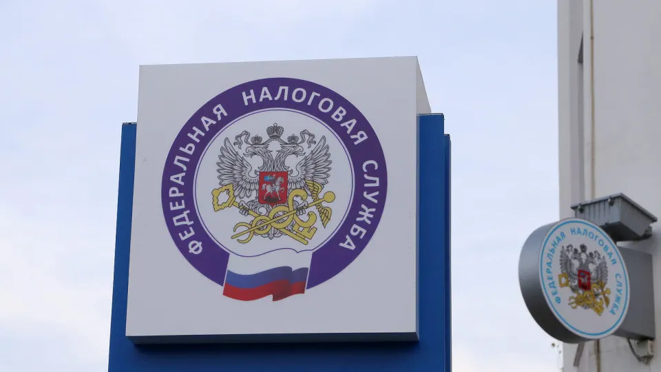 Проект по отсрочке снижения порога по НДС затрагивает только тех, кто на упрощёнке — владельцы патентной системы останутся под действием ужесточений: пороги для них планируют снизить в 2027–2028 годах.