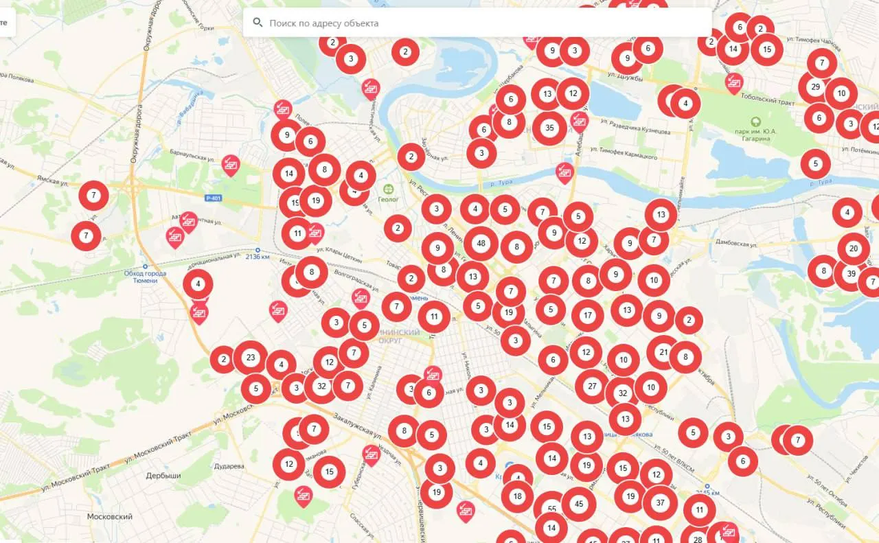 В нескольких сибирских регионах обновляют карты и пункты укрытия после удара беспилотников по Омску. Местные жалуются, что подвалы затоплены, закрыты или недоступны.