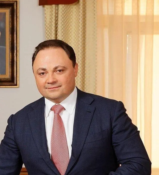 Передача акций оформлена как имущественный взнос в ВСК, а не продажа.