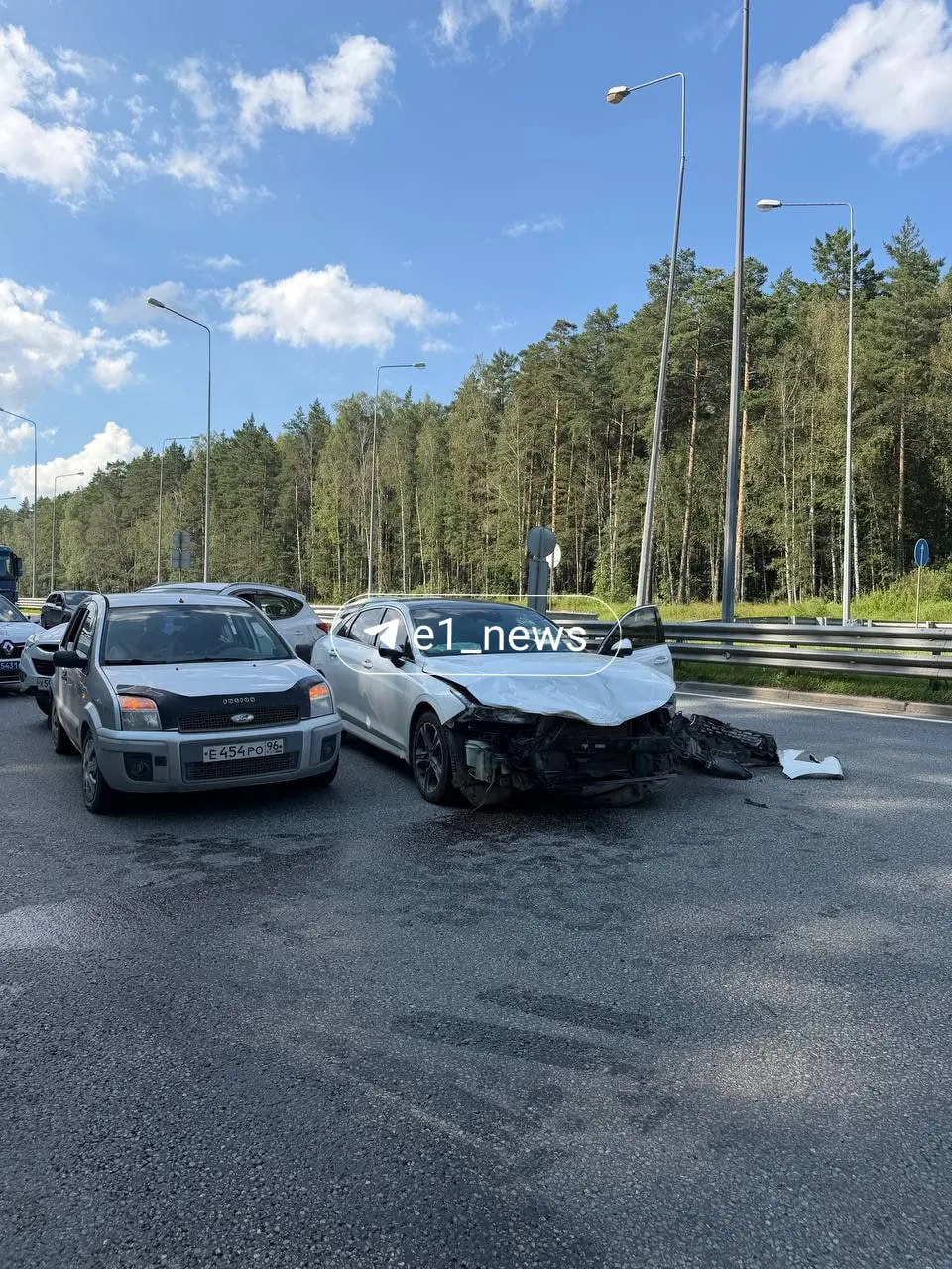 Водитель Kia&nbsp;рассказал, как&nbsp;сложилось ДТП&nbsp;на&nbsp;трассе в&nbsp;сторону Тюмени