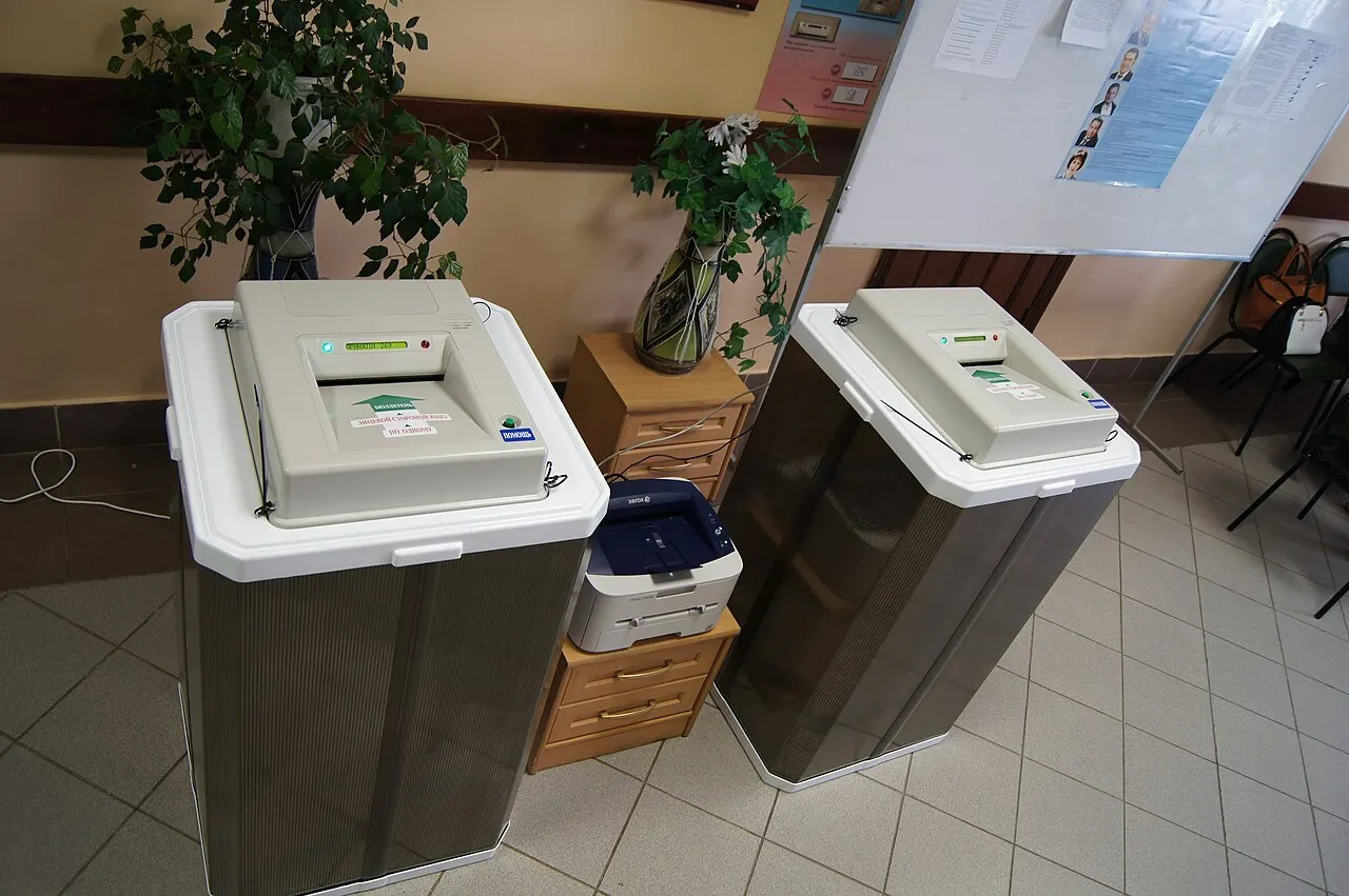 Из-за санкций на выборах в Екатеринбурге не будут использоваться комплексы обработки голосов KOIB, что повлияет на подсчет на участках.