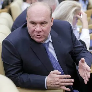 Депутат Андрей Колесник предложил учредить памятный день участников специальной военной операции и определить его на последнее воскресенье марта.