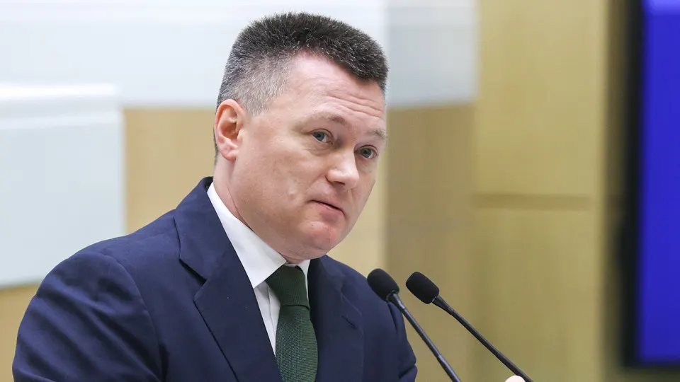 Россия и Китай обсуждают правовую защиту китайского бизнеса, расширение судебного сотрудничества и влияние на инвестиции в условиях текущей ситуации.